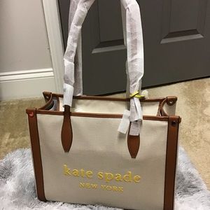 ♠️NWT♠️Market canvas medium tote